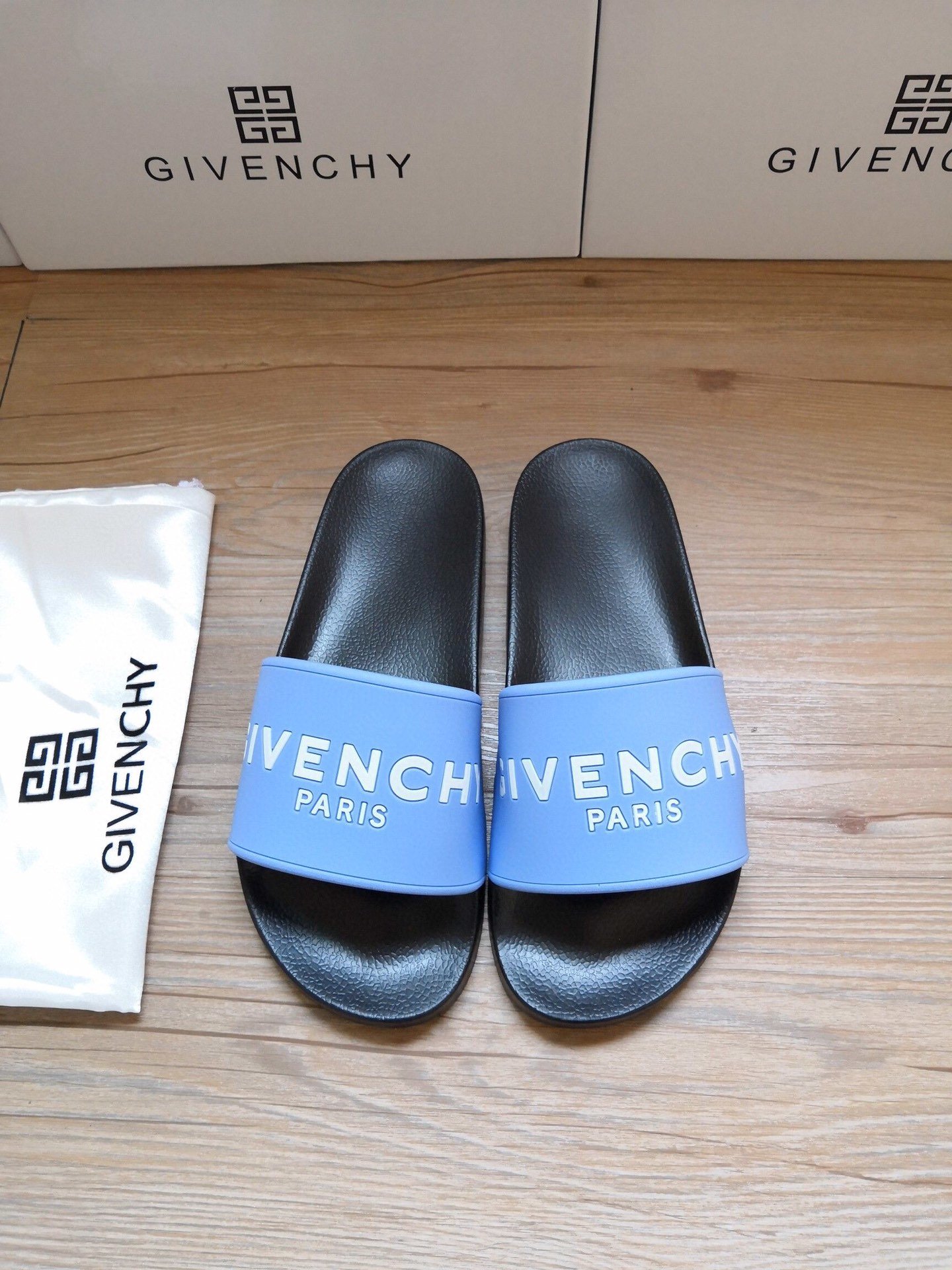 Givenchy Shoes-27